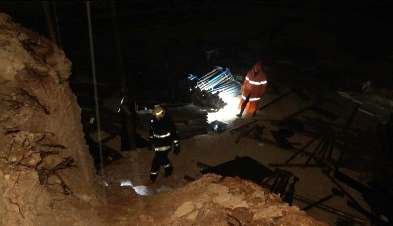 Hortum işçi konteynerlerini parçaladı! 4 ölü, 1 yaralı var 21